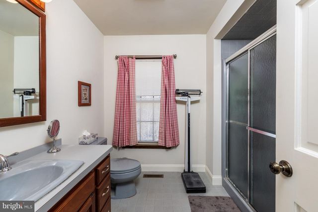 132 MILL ST, Port Republic, NJ 08241