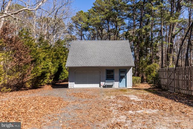 132 MILL ST, Port Republic, NJ 08241