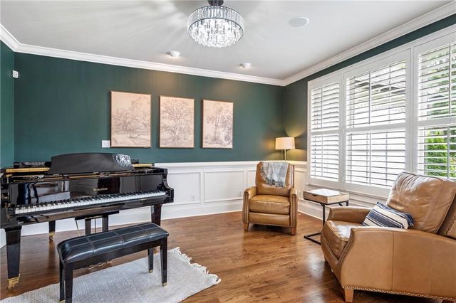 6026 GC Crow Road, Flowery Branch, GA 30542