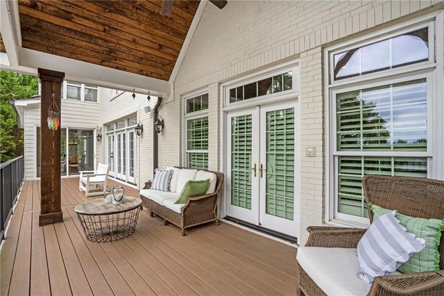 6026 GC Crow Road, Flowery Branch, GA 30542