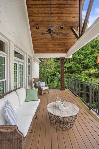 6026 GC Crow Road, Flowery Branch, GA 30542