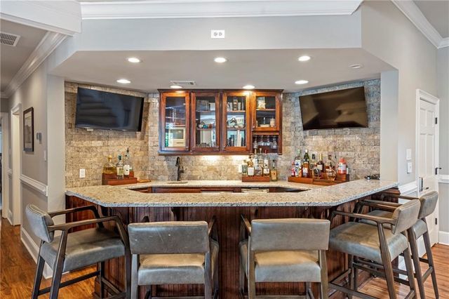 6026 GC Crow Road, Flowery Branch, GA 30542