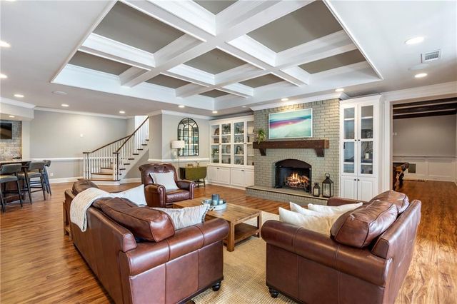 6026 GC Crow Road, Flowery Branch, GA 30542