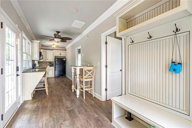 6026 GC Crow Road, Flowery Branch, GA 30542