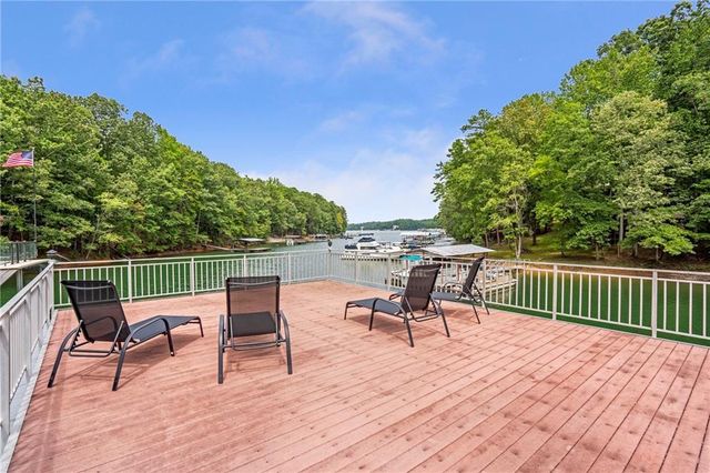 6026 GC Crow Road, Flowery Branch, GA 30542