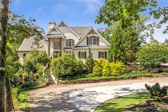 6026 GC Crow Road, Flowery Branch, GA 30542