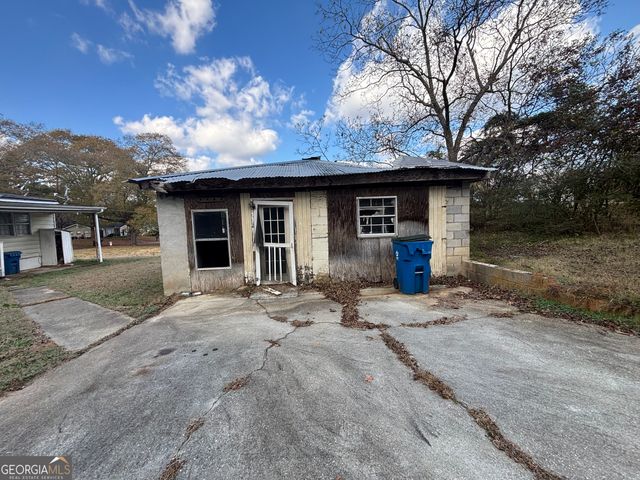 1737 Yellow Street NW, Conyers, GA 30012