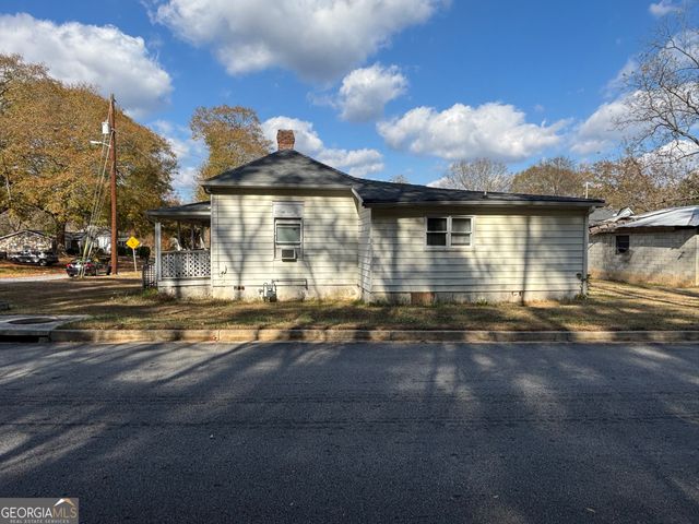 1737 Yellow Street NW, Conyers, GA 30012