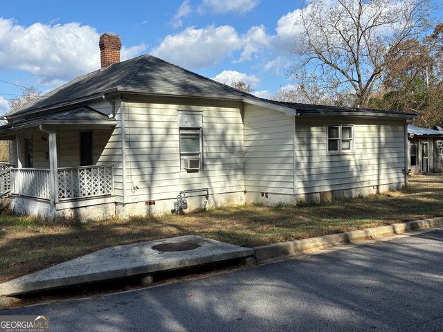 1737 Yellow Street NW, Conyers, GA 30012