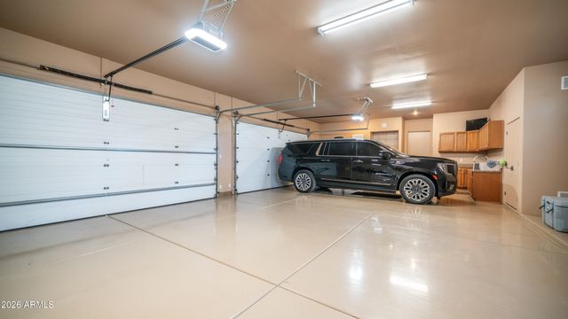 7841 E MCDOWELL Road E, Mesa, AZ 85207