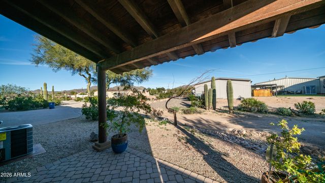 7841 E MCDOWELL Road E, Mesa, AZ 85207