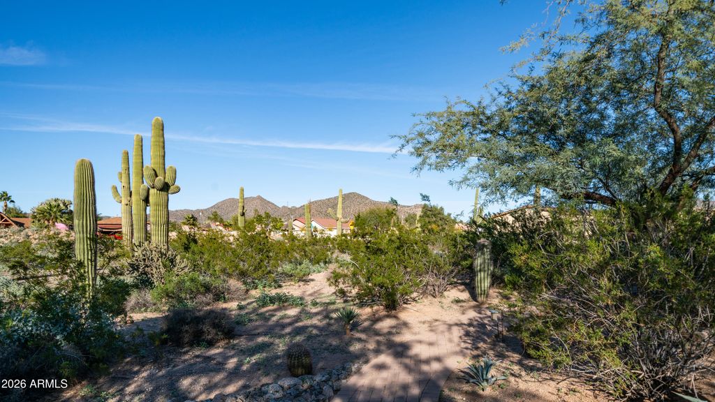 7841 E MCDOWELL Road E, Mesa, AZ 85207 — photo 2