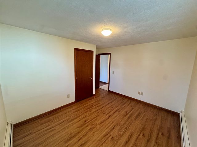 135 Rounds Avenue, East Providence, RI 02915