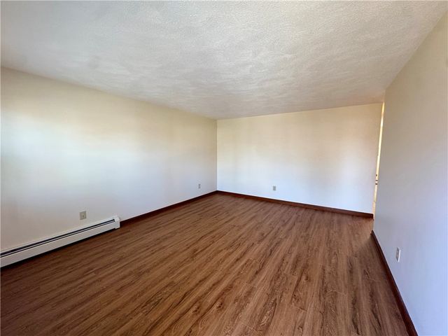 135 Rounds Avenue, East Providence, RI 02915