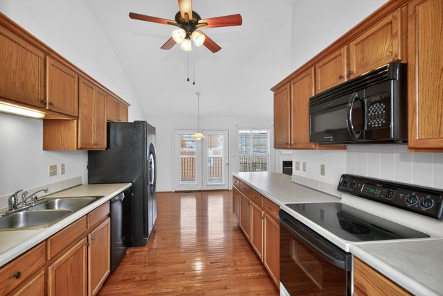 2125 Ladera Lane, Lexington, KY 40514