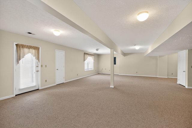 2125 Ladera Lane, Lexington, KY 40514