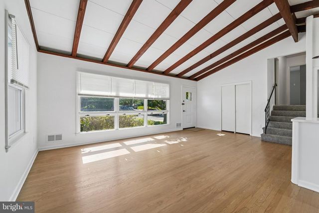 7610 KNOLLWOOD RD, Towson, MD 21286