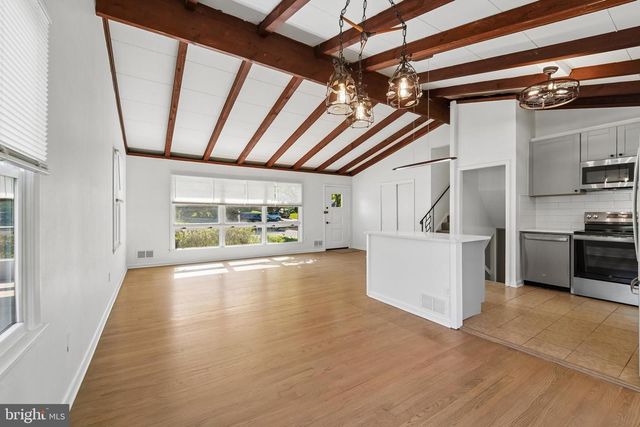 7610 KNOLLWOOD RD, Towson, MD 21286