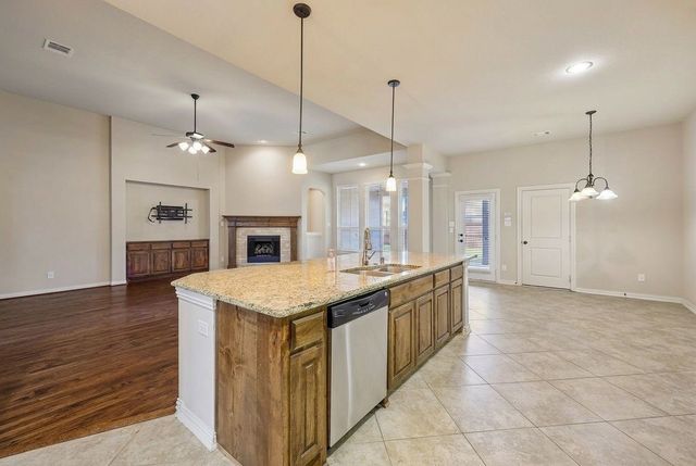 3248 Potters House Way, Dallas, TX 75236