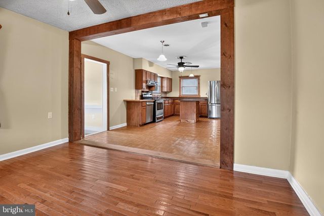 134 LUCAS LN, Gore, VA 22637