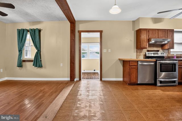 134 LUCAS LN, Gore, VA 22637