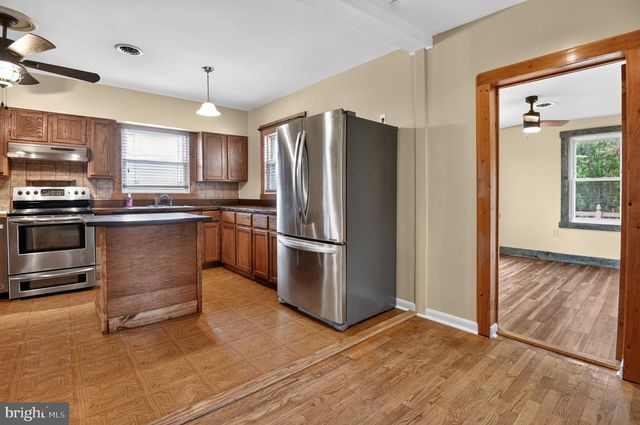 134 LUCAS LN, Gore, VA 22637