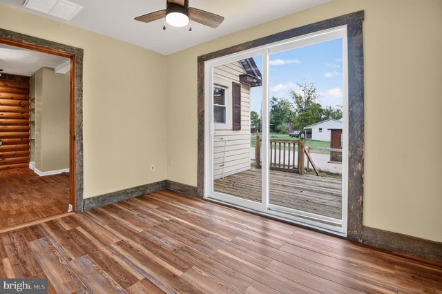 134 LUCAS LN, Gore, VA 22637