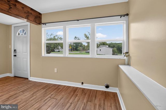 134 LUCAS LN, Gore, VA 22637