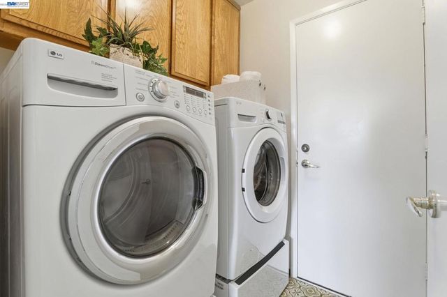 39655 Canyon Heights Dr, Fremont, CA 94539