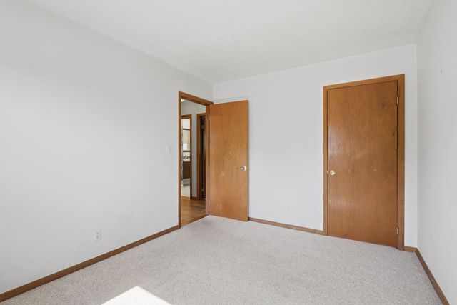 4718 N Ripley Street, Davenport, IA 52806