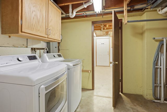 4718 N Ripley Street, Davenport, IA 52806