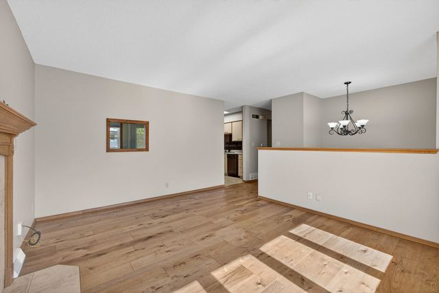 4718 N Ripley Street, Davenport, IA 52806