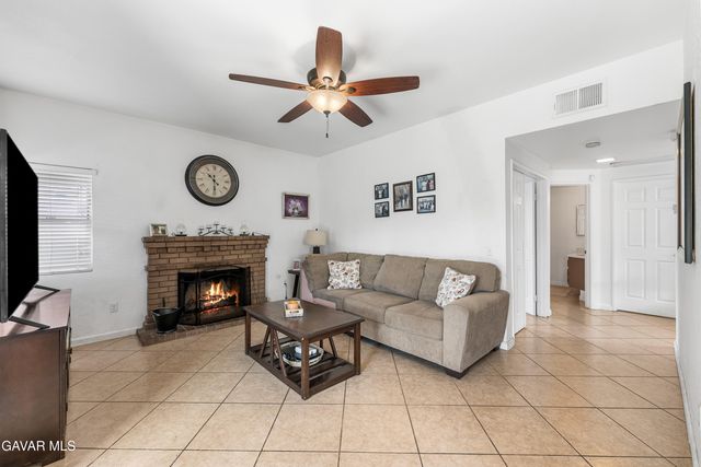 36501 Crimson Court, Palmdale, CA 93550