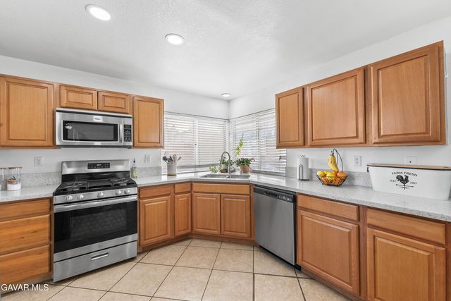 36501 Crimson Court, Palmdale, CA 93550