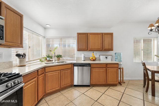 36501 Crimson Court, Palmdale, CA 93550