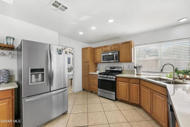 36501 Crimson Court, Palmdale, CA 93550