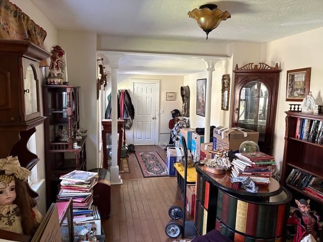 329 Mill St, Lancaster, MA 01523