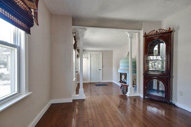 329 Mill St, Lancaster, MA 01523