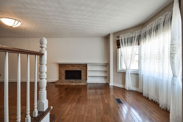 329 Mill St, Lancaster, MA 01523