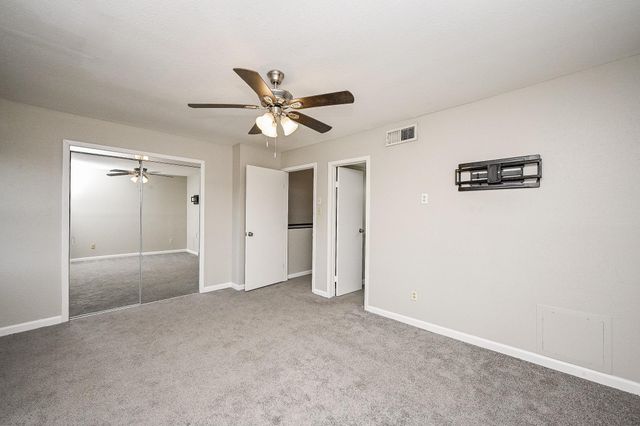 3901 Woodchase Drive 48, Houston, TX 77042