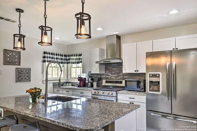 1519 Santa Anna, San Antonio, TX 78201