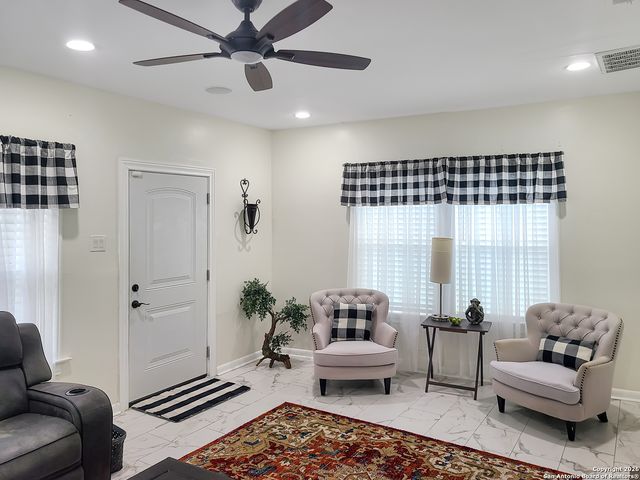 1519 Santa Anna, San Antonio, TX 78201