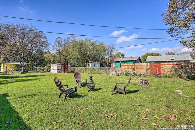 1519 Santa Anna, San Antonio, TX 78201