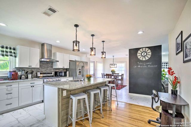 1519 Santa Anna, San Antonio, TX 78201