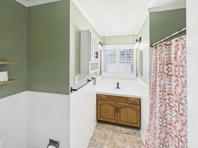 528 N RED DEER Street, Pampa, TX 79065