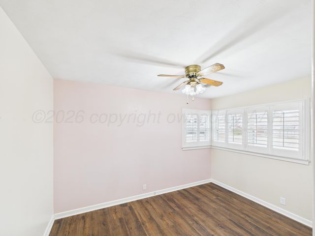 528 N RED DEER Street, Pampa, TX 79065