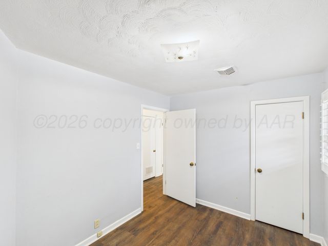 528 N RED DEER Street, Pampa, TX 79065