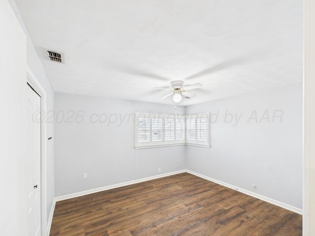 528 N RED DEER Street, Pampa, TX 79065