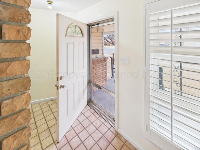 528 N RED DEER Street, Pampa, TX 79065