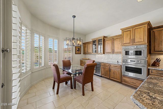 7446 S TUCANA Lane, Gilbert, AZ 85298